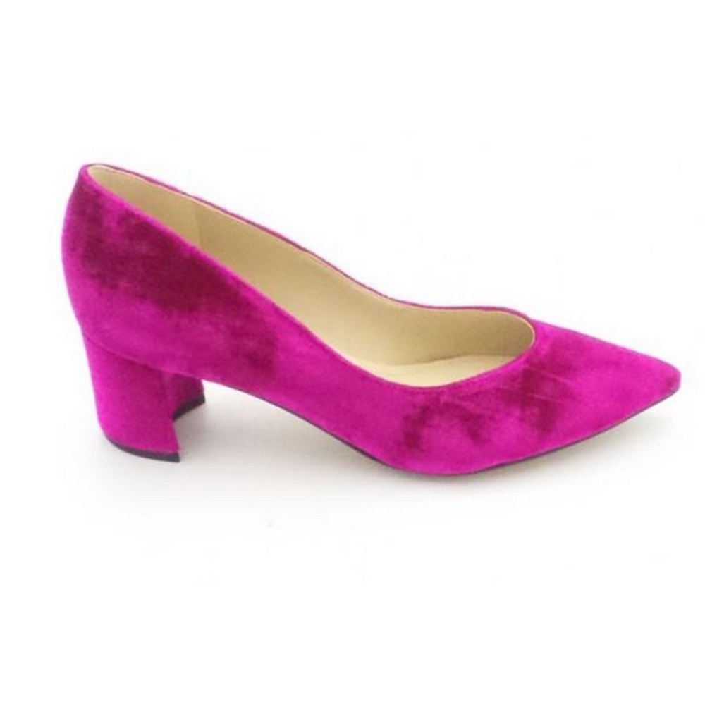 🏷 Marc fisher fuchsia velvet block pointed toe heels